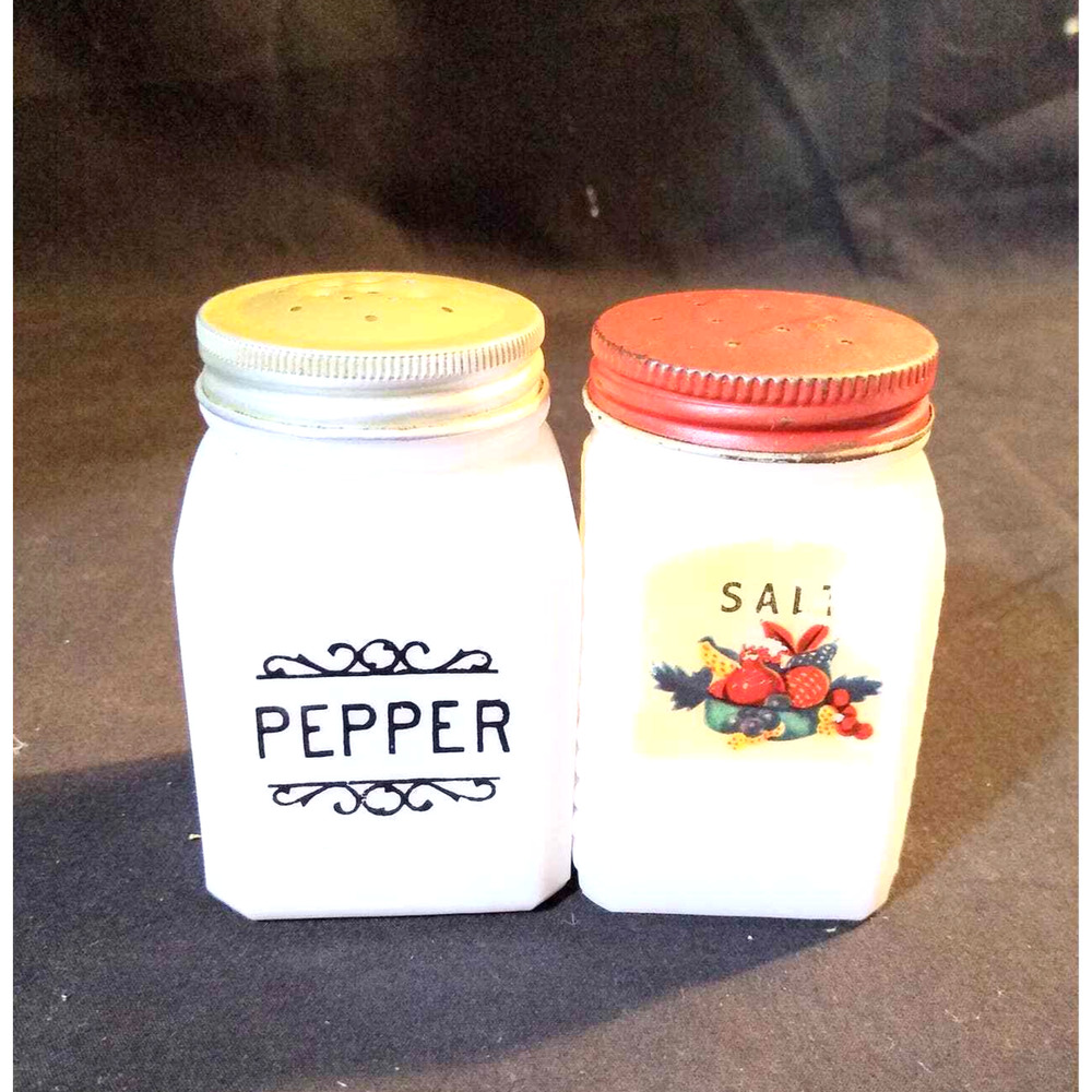 Vintage Mix Lot Daisy Milk Glass Spice Jars. Stovetop Square